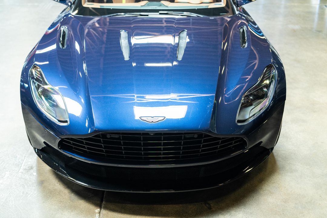 2019 Aston Martin DB11