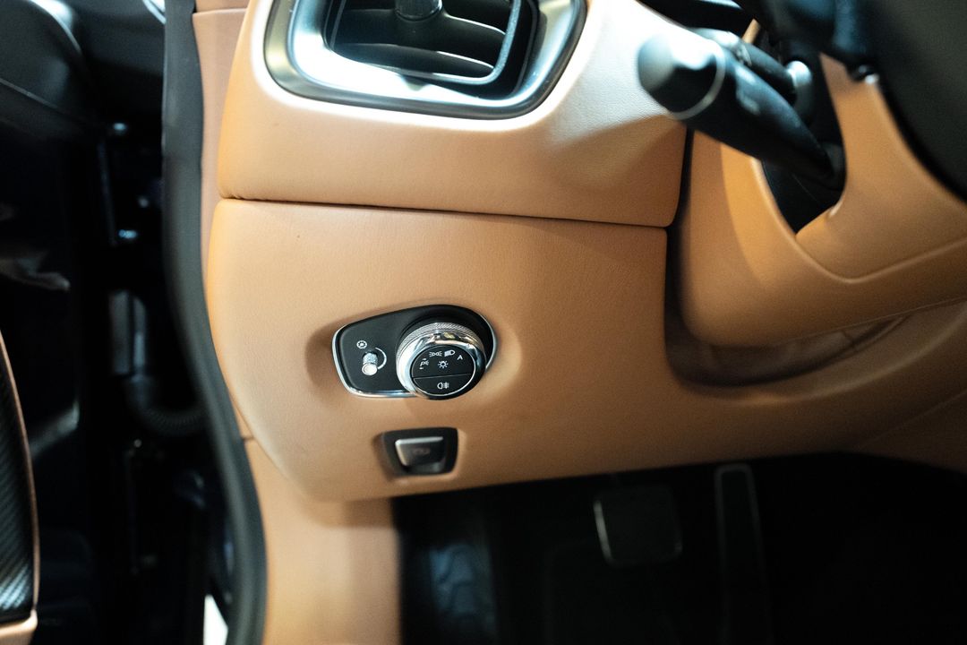2019 Aston Martin DB11