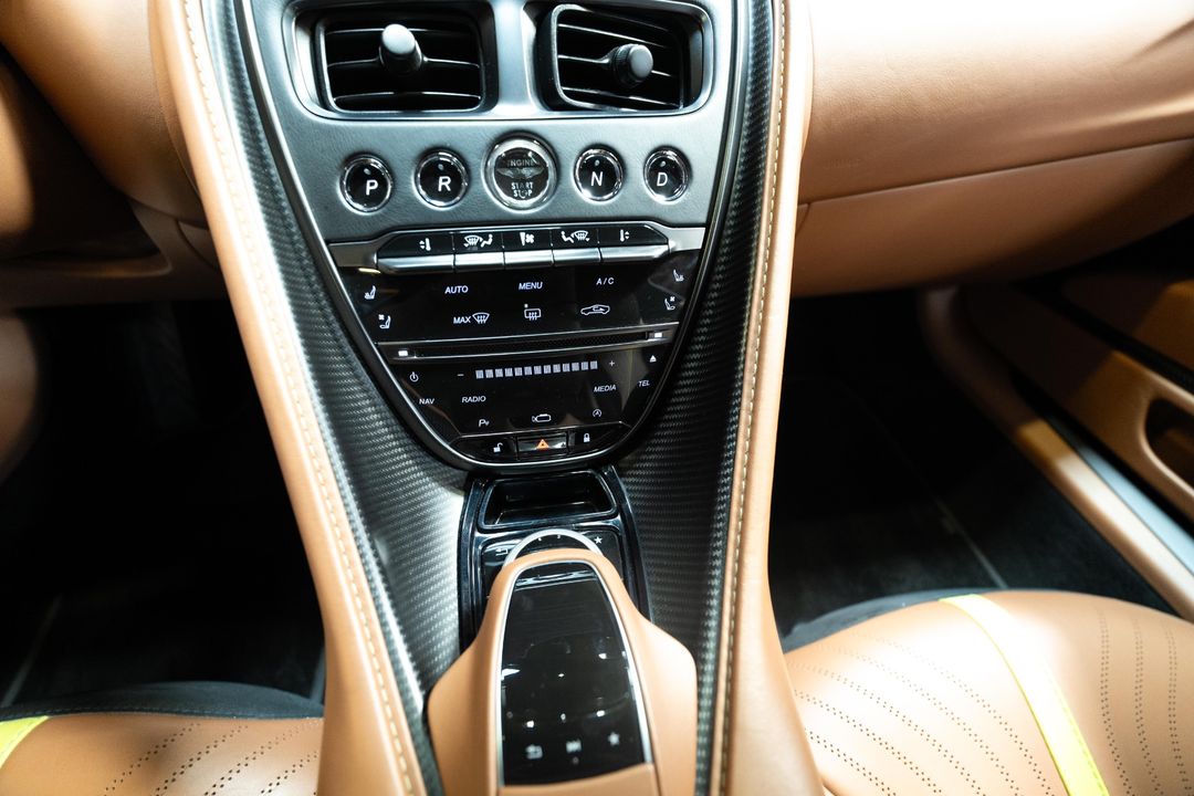 2019 Aston Martin DB11