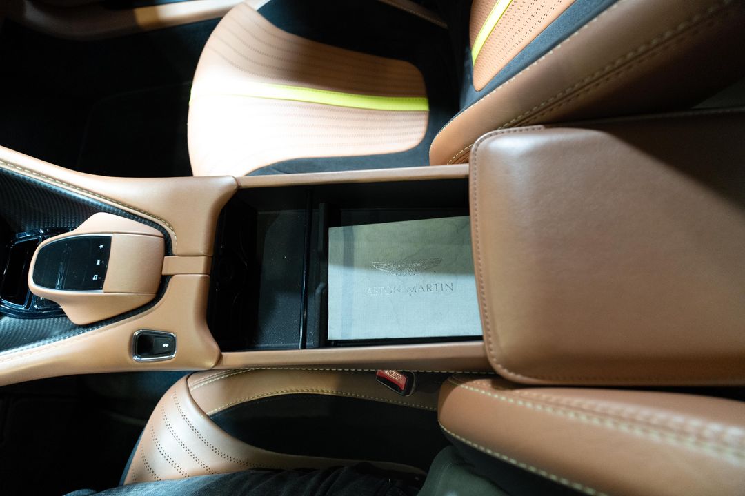 2019 Aston Martin DB11