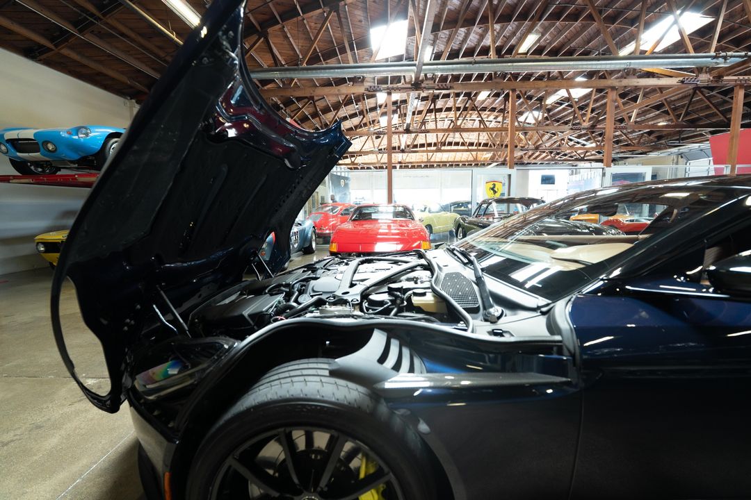 2019 Aston Martin DB11