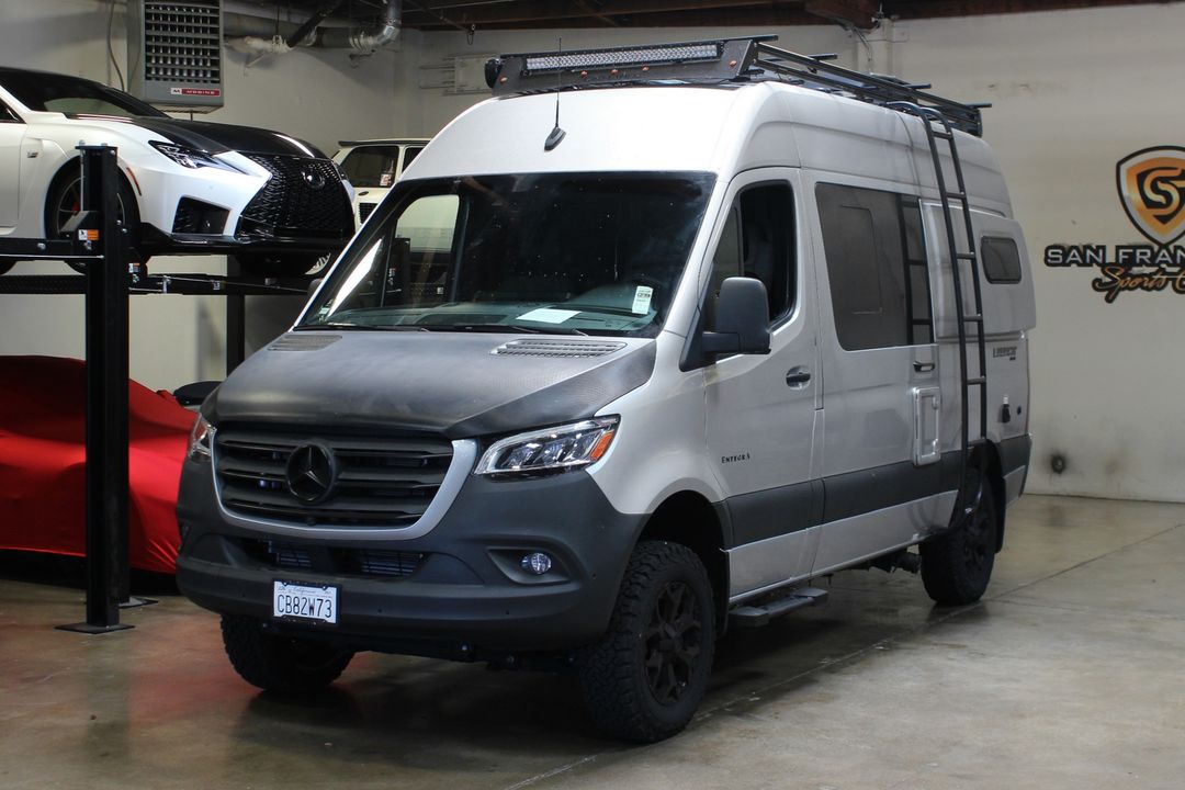 2020 Mercedes-Benz Sprinter camper