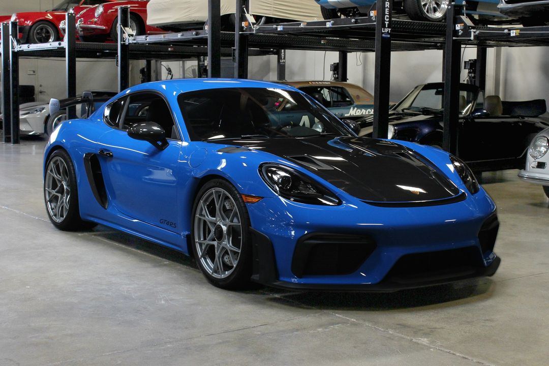 2023 Porsche 718 Cayman