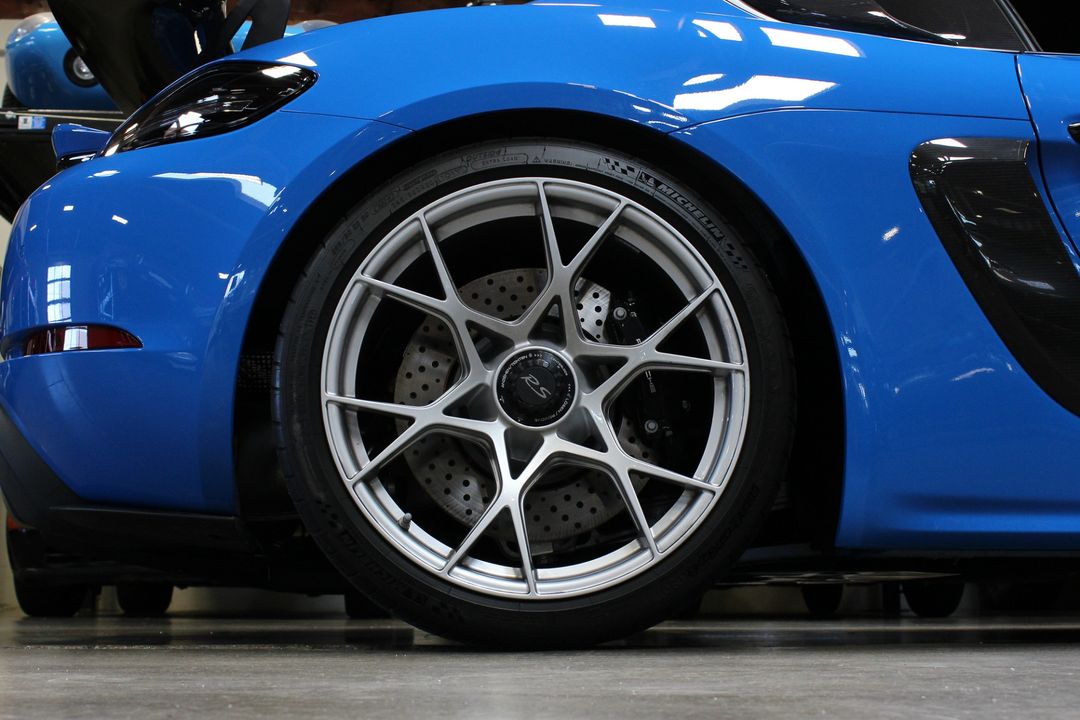 2023 Porsche 718 Cayman