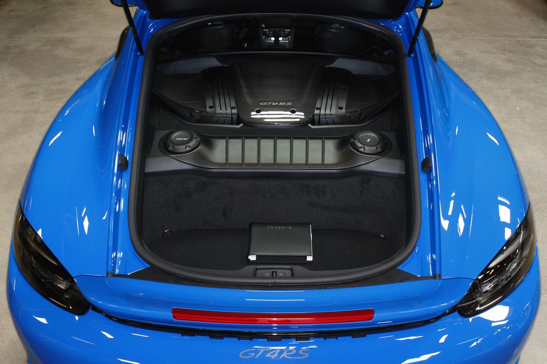 2023 Porsche 718 Cayman