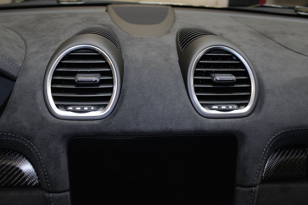 2023 Porsche 718 Cayman