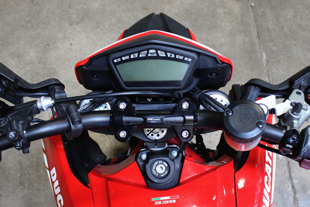 2017 Ducati 939SP
