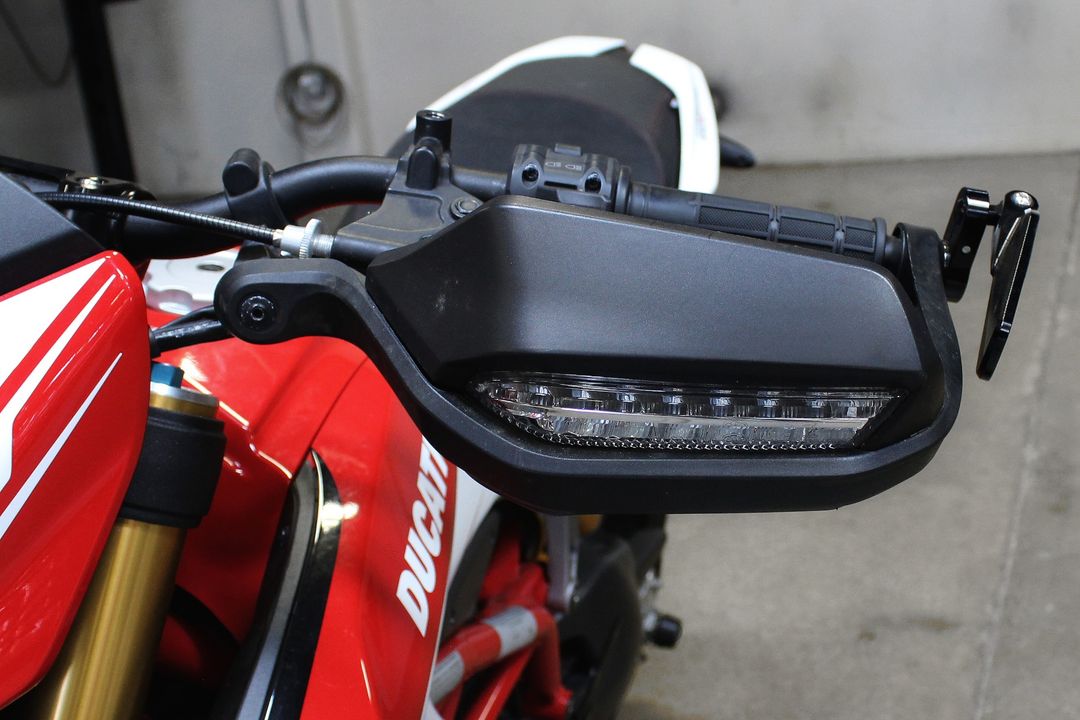 2017 Ducati 939SP