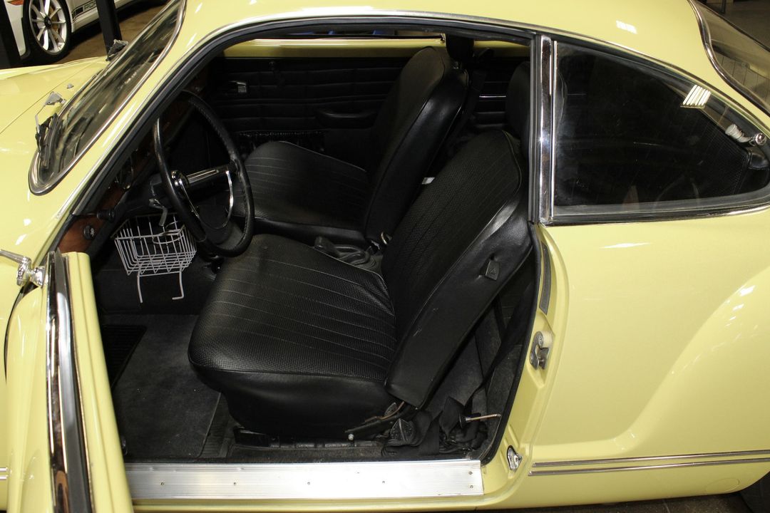 1970 Volkswagen Karman Ghia