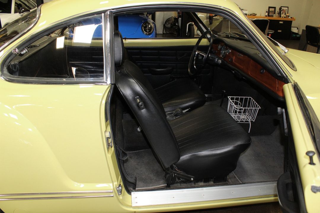 1970 Volkswagen Karman Ghia