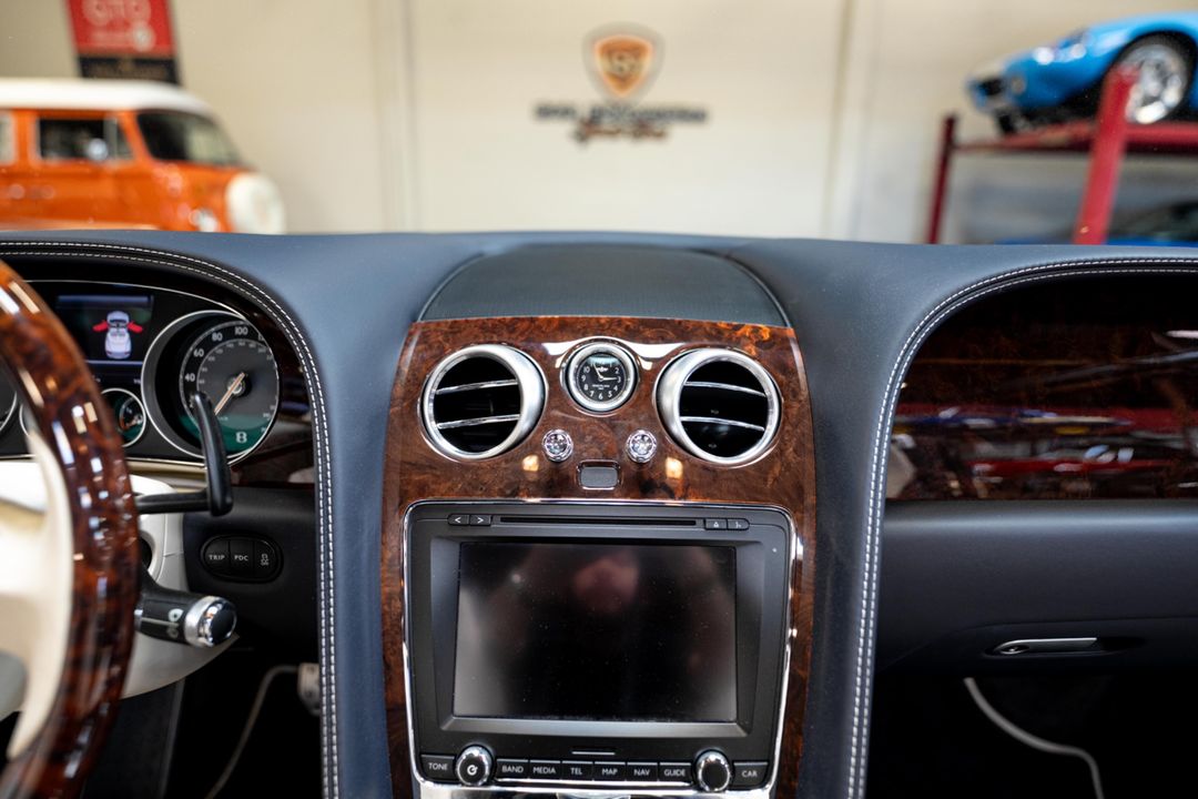 2014 Bentley Continental