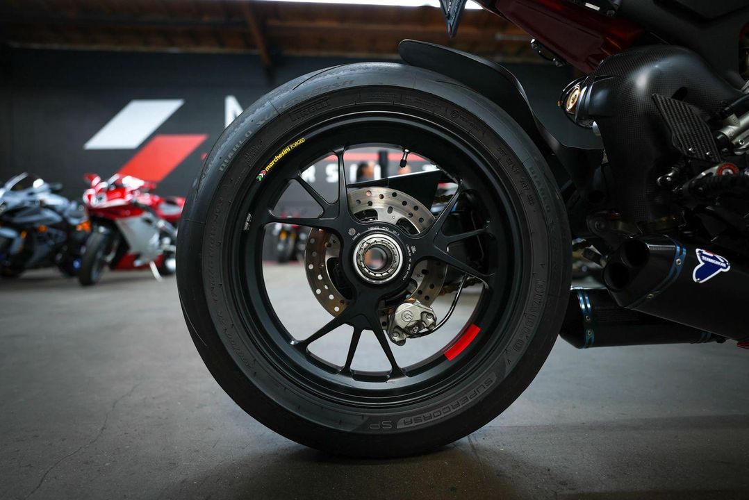 2023 Ducati Panigale V4 S