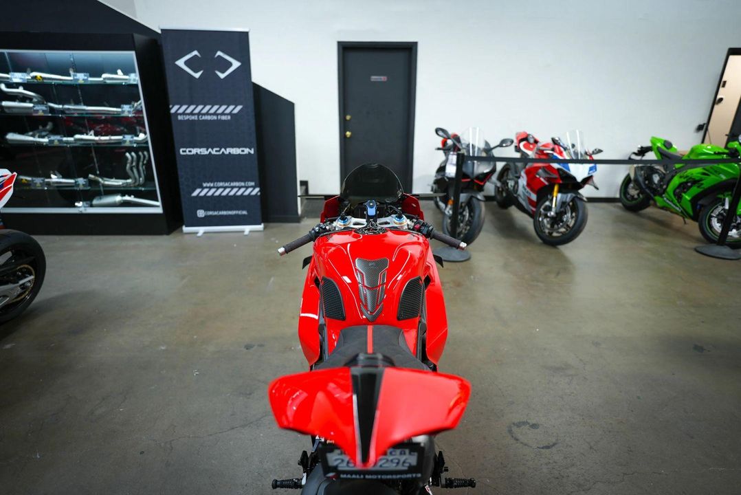 2023 Ducati Panigale V4 S