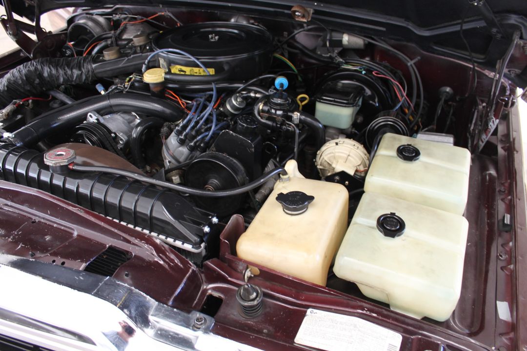 1989 Jeep Grand Wagoneer