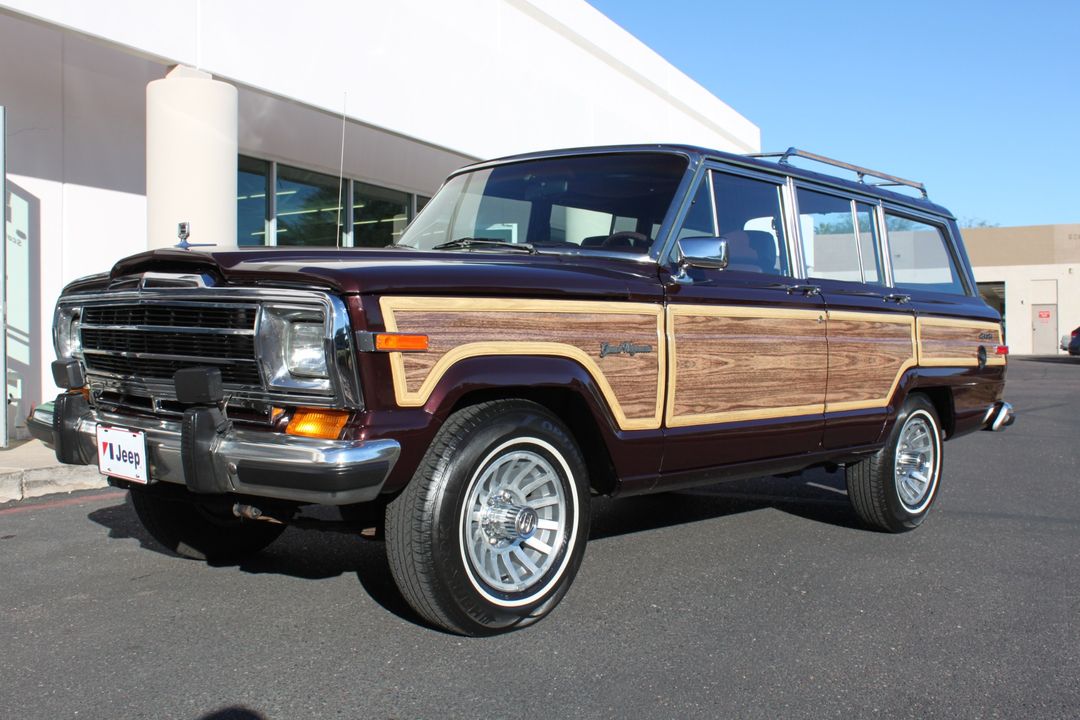 1989 Jeep Grand Wagoneer