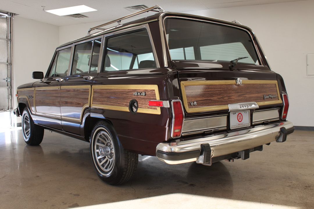 1989 Jeep Grand Wagoneer
