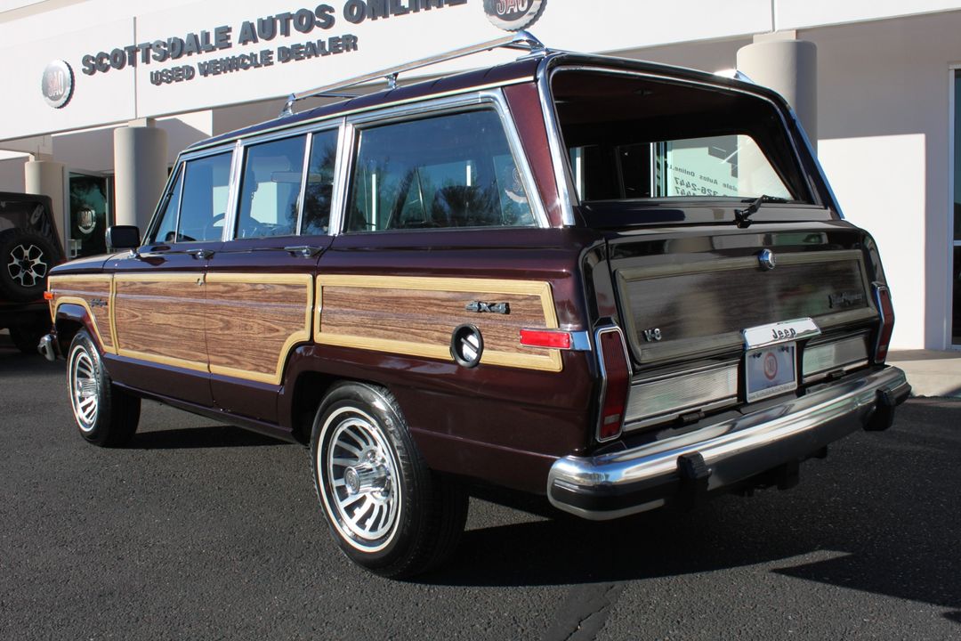 1989 Jeep Grand Wagoneer