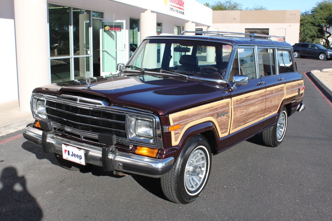 1989 Jeep Grand Wagoneer