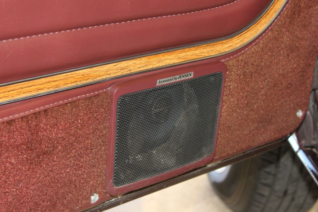 1989 Jeep Grand Wagoneer