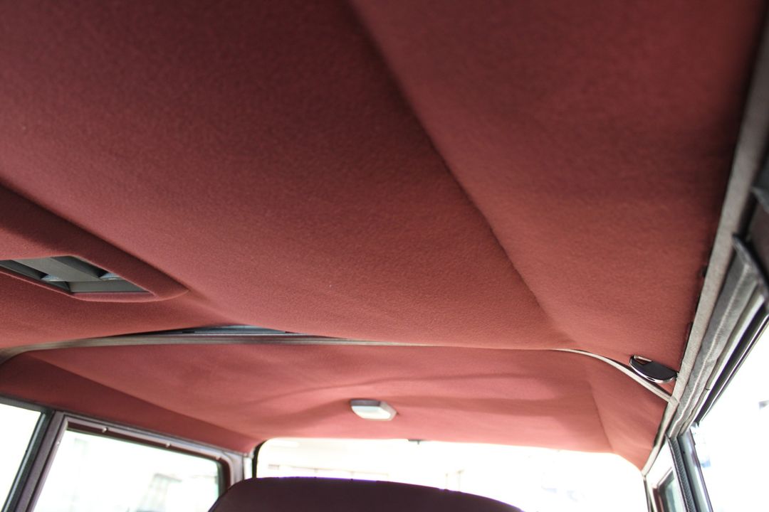 1989 Jeep Grand Wagoneer