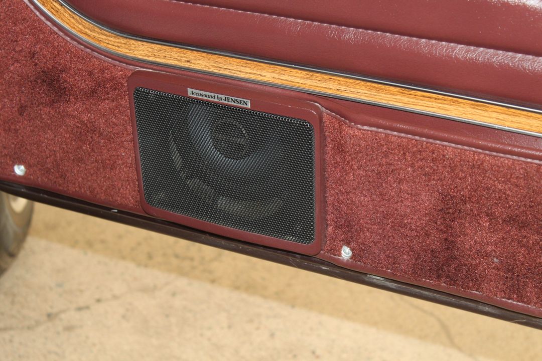 1989 Jeep Grand Wagoneer