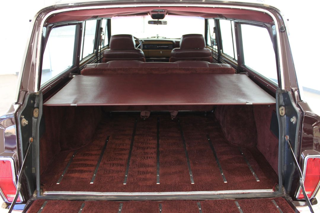 1989 Jeep Grand Wagoneer