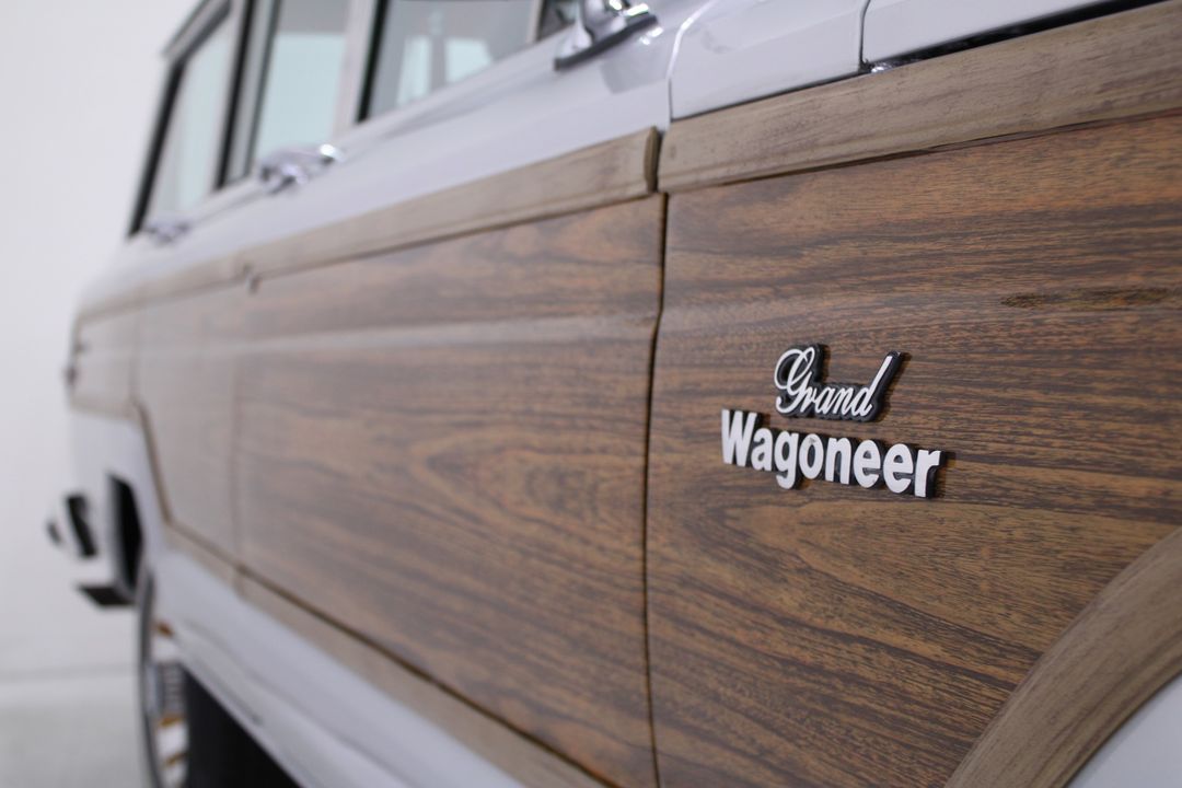 1986 Jeep Grand Wagoneer 4WD