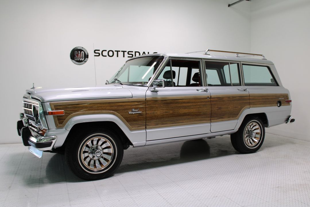 1986 Jeep Grand Wagoneer 4WD