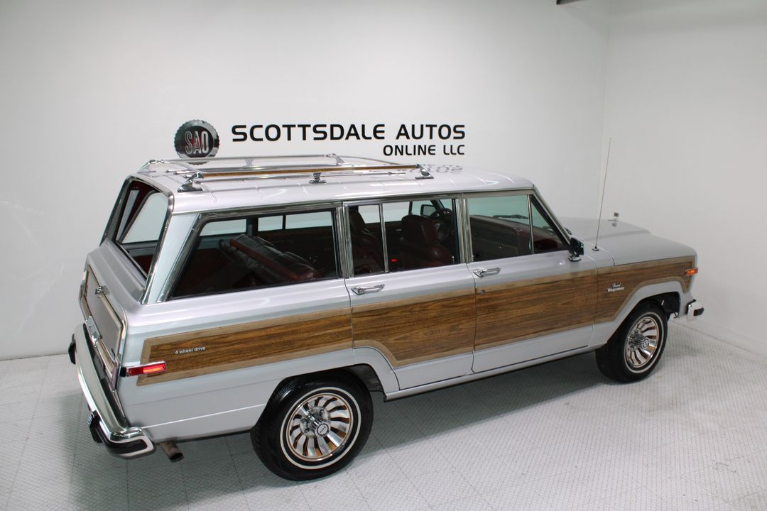 1986 Jeep Grand Wagoneer 4WD