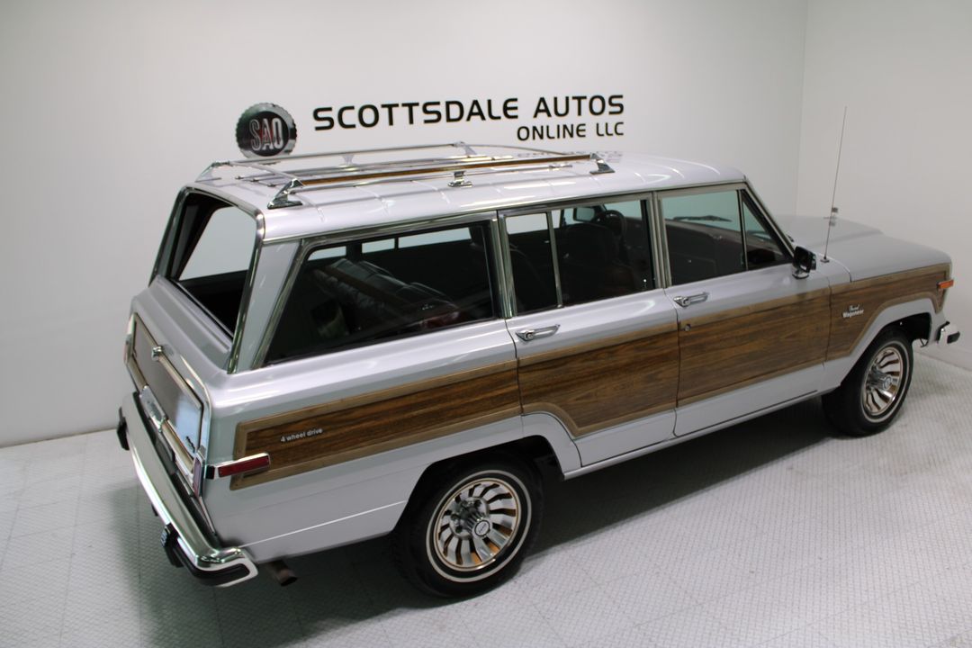 1986 Jeep Grand Wagoneer 4WD