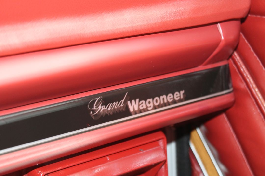 1986 Jeep Grand Wagoneer 4WD