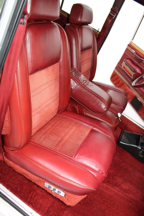 1986 Jeep Grand Wagoneer 4WD
