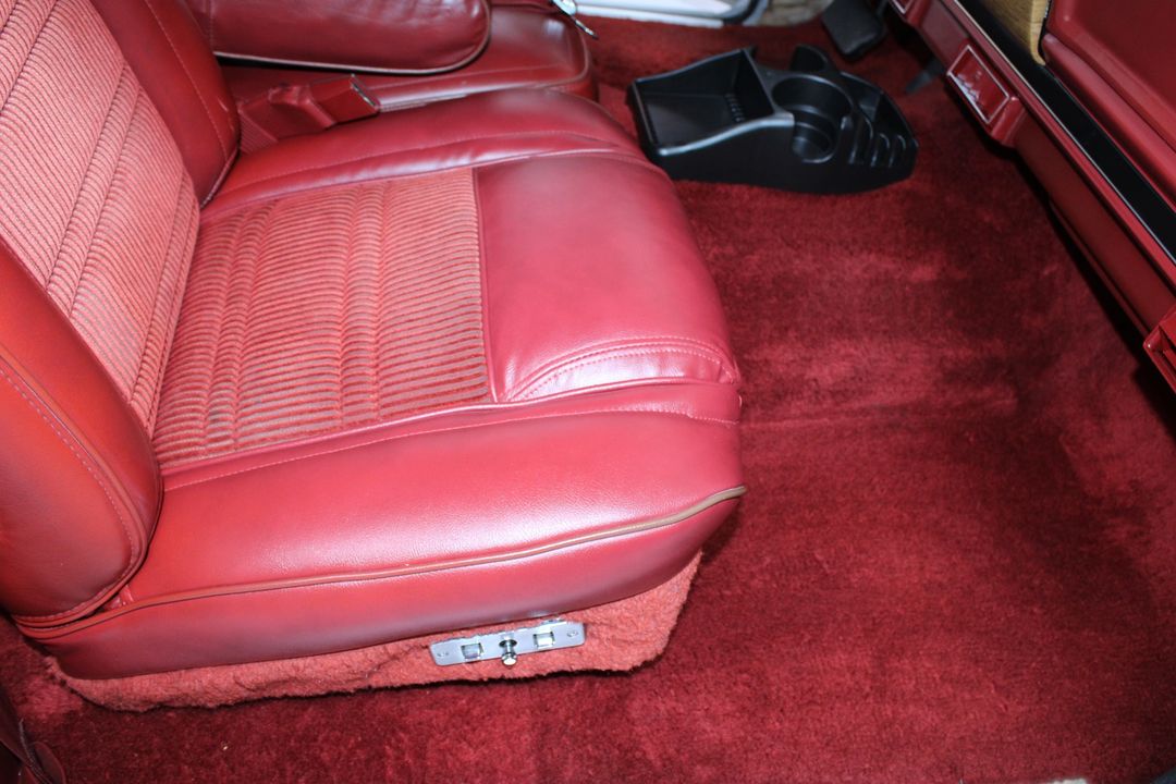 1986 Jeep Grand Wagoneer 4WD