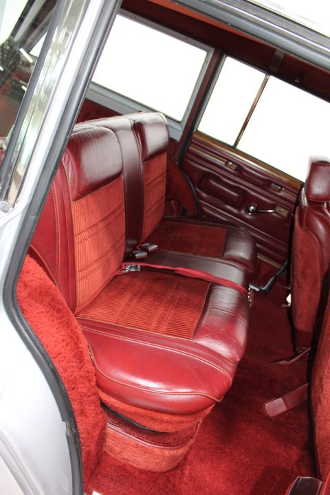 1986 Jeep Grand Wagoneer 4WD