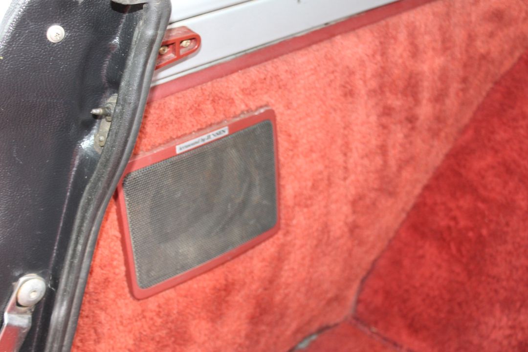 1986 Jeep Grand Wagoneer 4WD