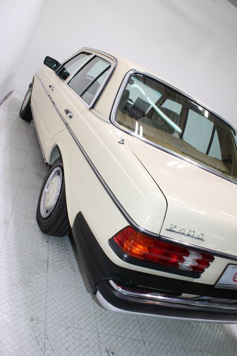 1983 Mercedes-Benz 240 Series