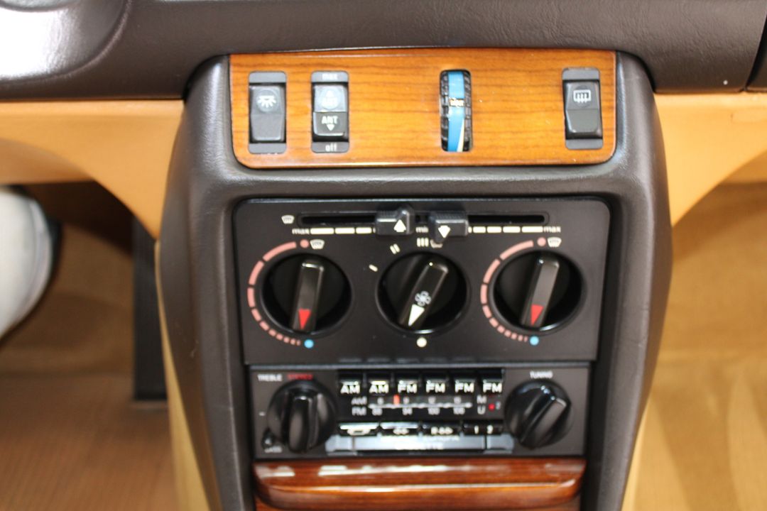 1983 Mercedes-Benz 240 Series