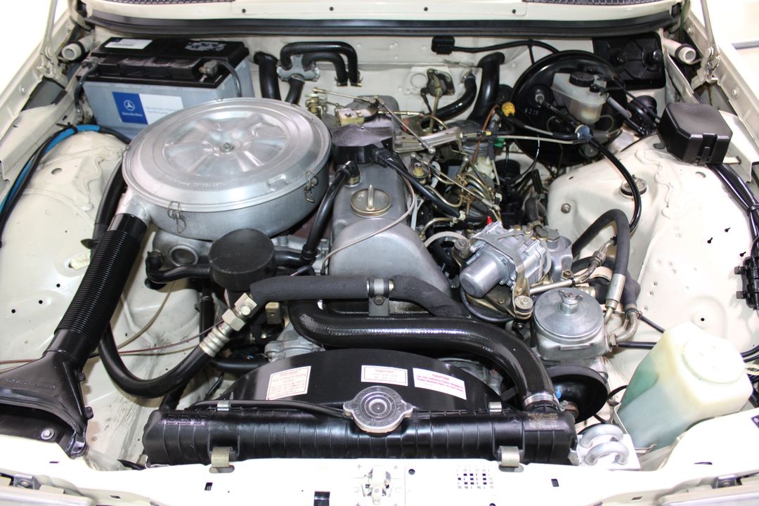 1983 Mercedes-Benz 240 Series