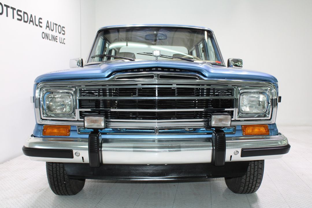 1991 Jeep Grand Wagoneer