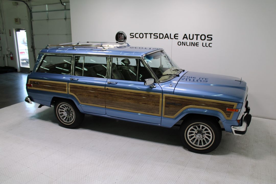 1991 Jeep Grand Wagoneer
