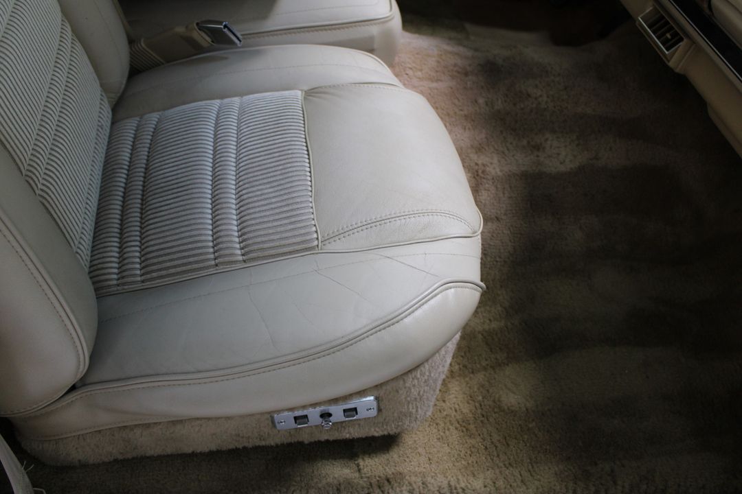 1991 Jeep Grand Wagoneer
