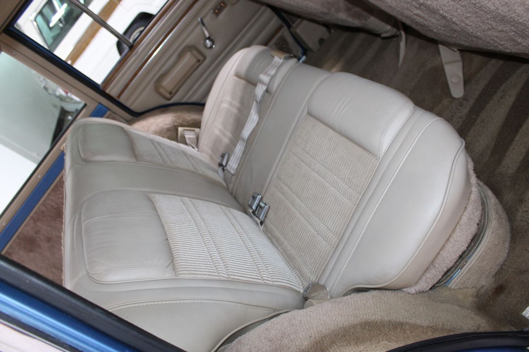 1991 Jeep Grand Wagoneer