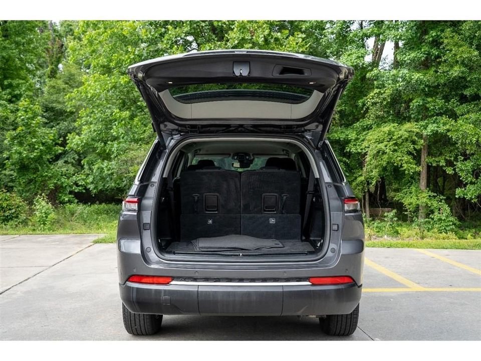 2023 Jeep Grand Cherokee L