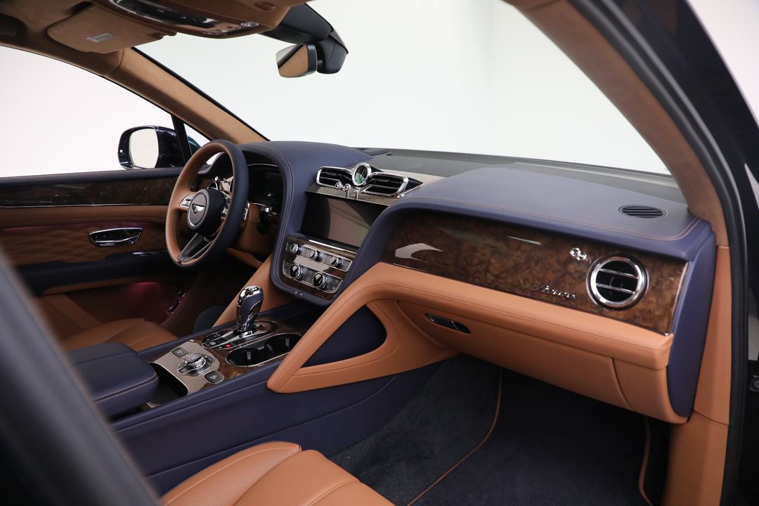 2025 Bentley Bentayga