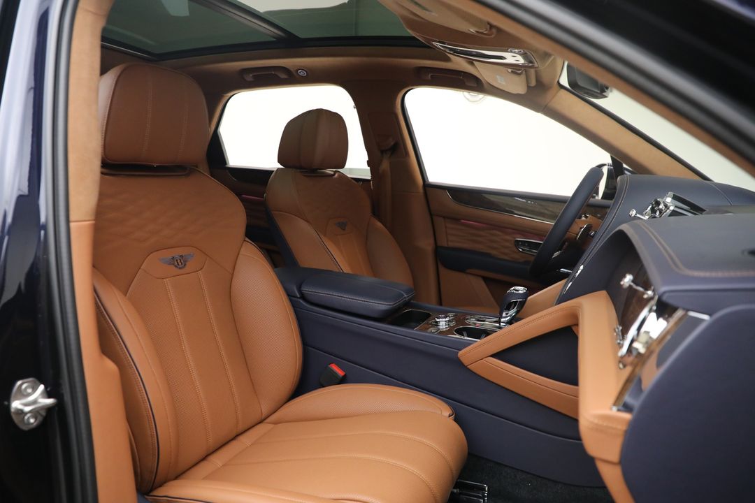 2025 Bentley Bentayga