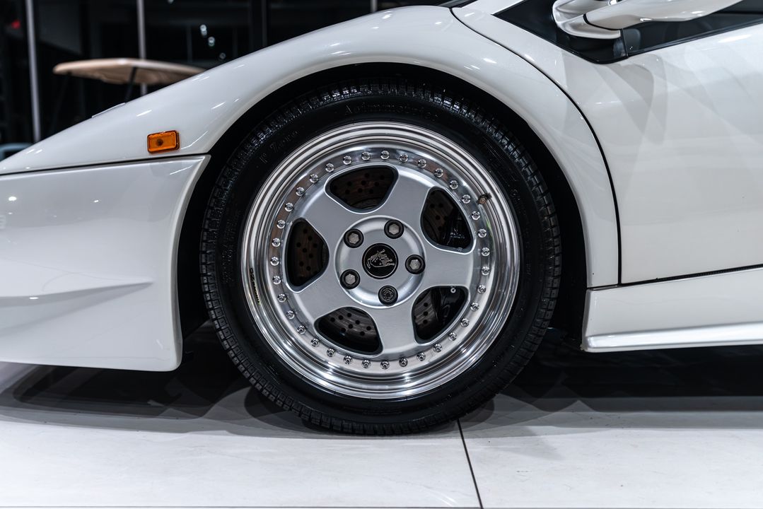 1992 Lamborghini Diablo