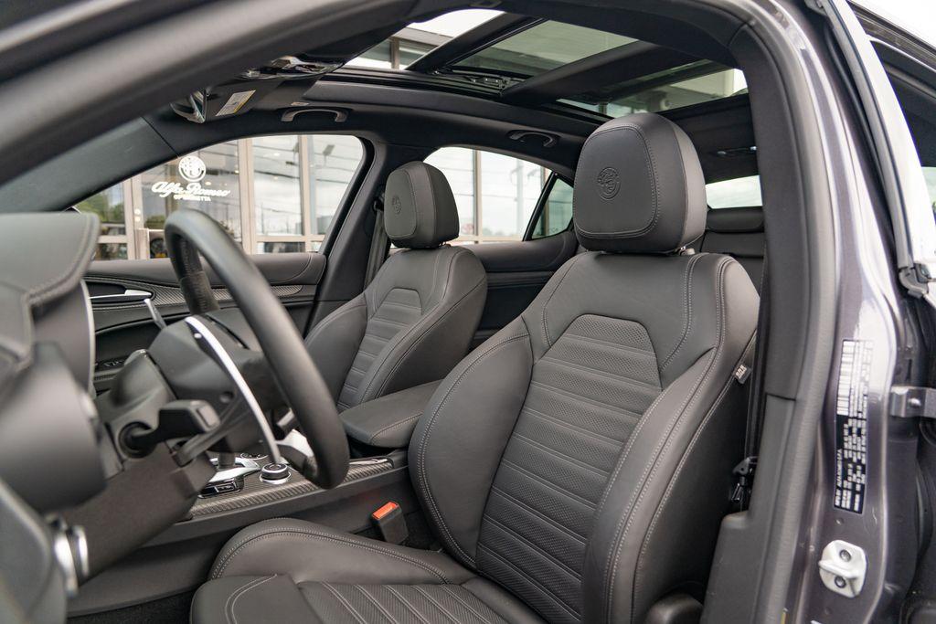 2024 Alfa Romeo Stelvio