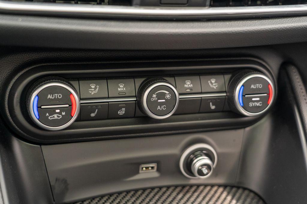 2024 Alfa Romeo Stelvio