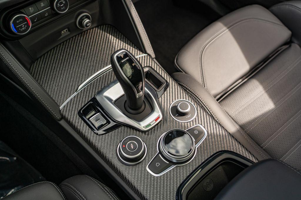 2024 Alfa Romeo Stelvio