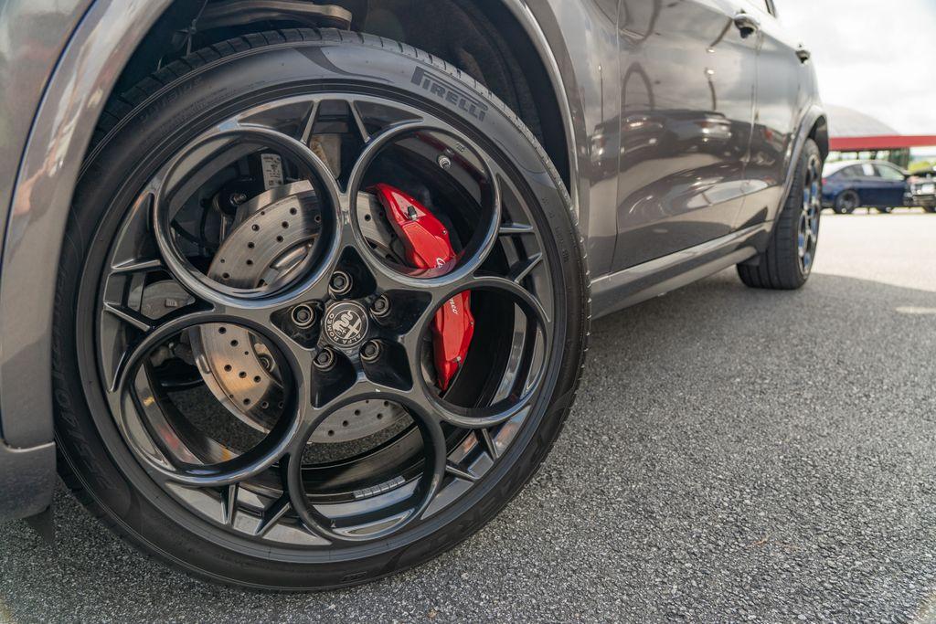 2024 Alfa Romeo Stelvio